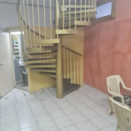 Terazije Hostel *